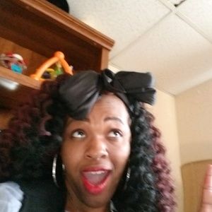 Meet your Posher, Pleasant